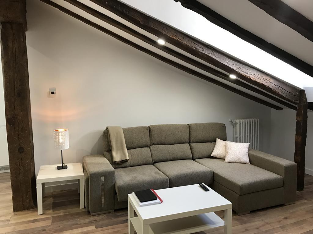 AIRVA: Apartamento Teresa Gil Valladolid Esterno foto