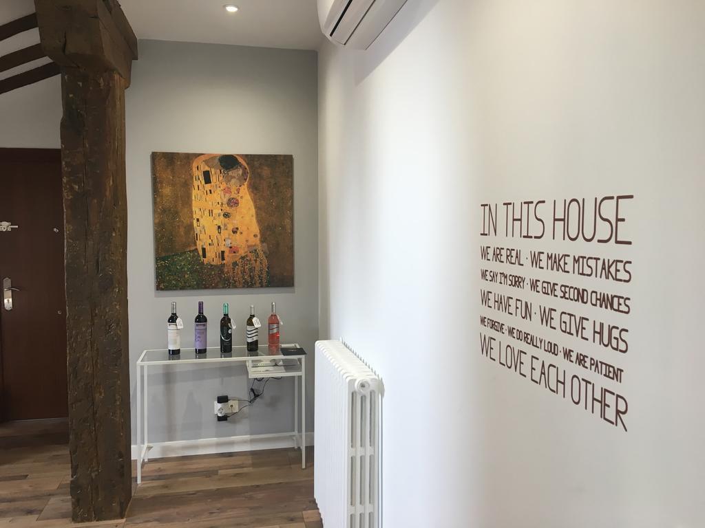 AIRVA: Apartamento Teresa Gil Valladolid Esterno foto